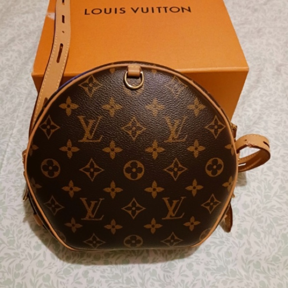 LV bag - Picture 3 of 3